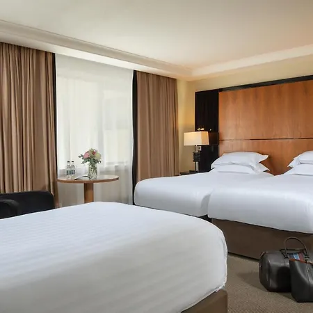 골몬트 앤 스파 4*